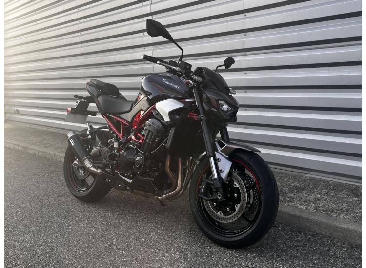 KAWASAKI Z900 A2