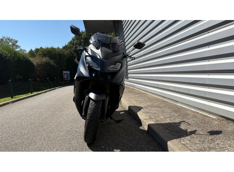 YAMAHA XP T-MAX 560 TECH MAX