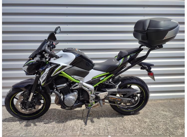 KAWASAKI Z 900