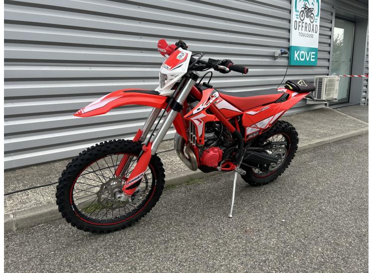 BETA XTRAINER 300