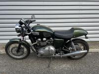 TRIUMPH THRUXTON 900