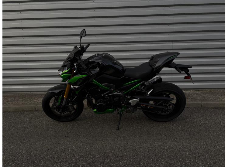 KAWASAKI Z900 SE PERFORMANCE