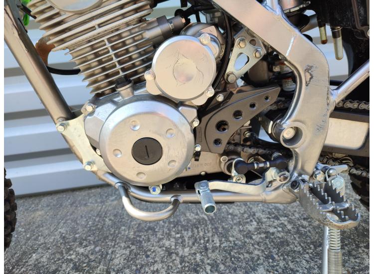 KAWASAKI klx 140