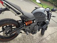 KAWASAKI ER-6