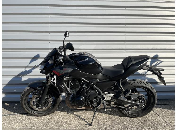 KAWASAKI Z 650